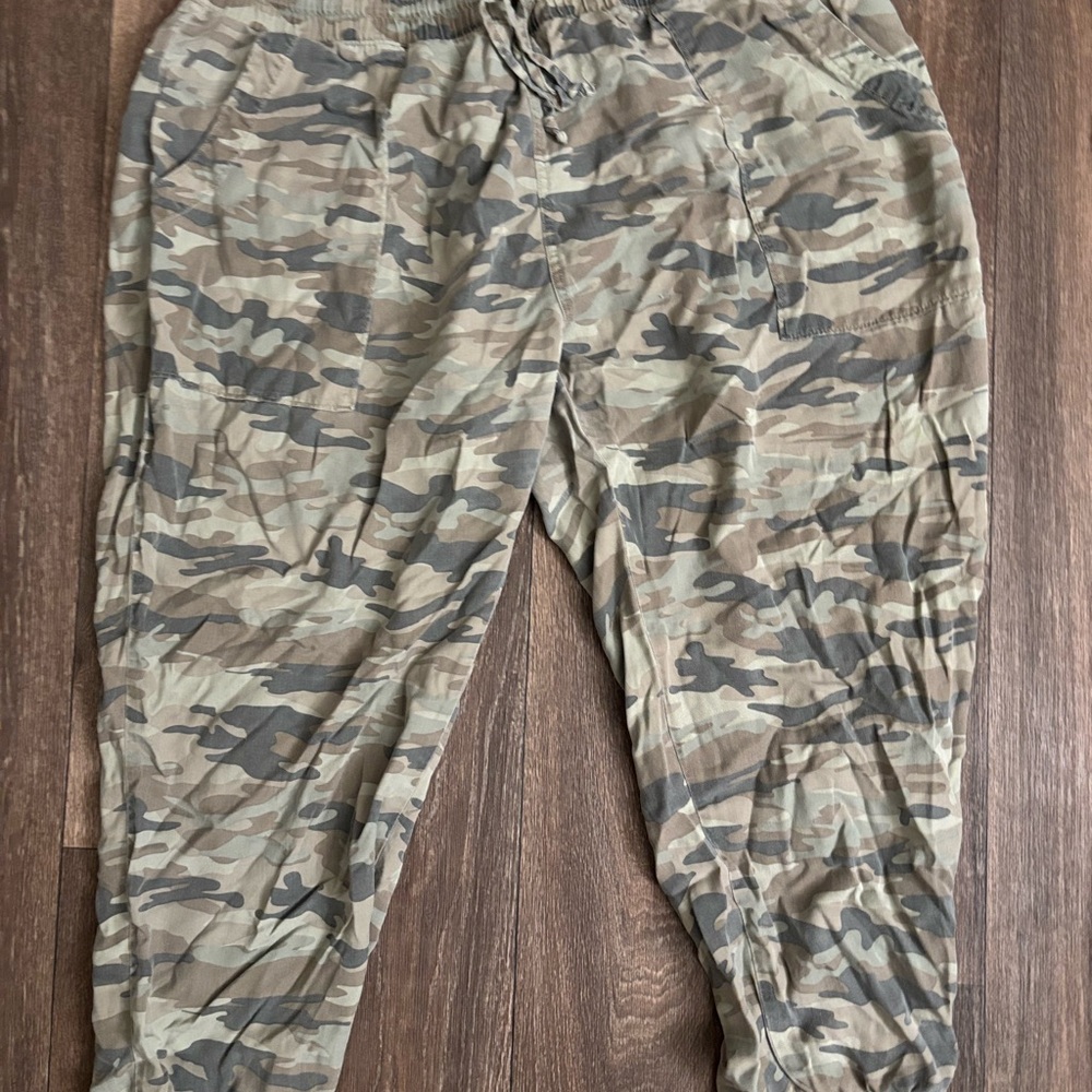 GAP Camouflage Track Pants